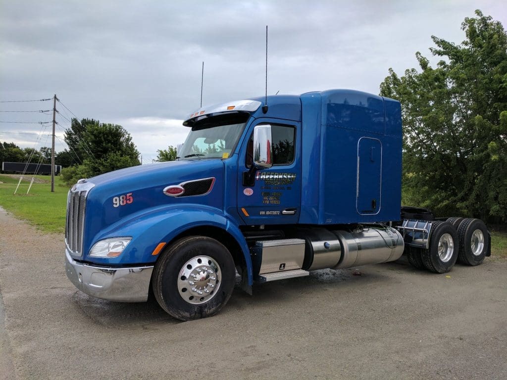 Freerksen Trucking 985